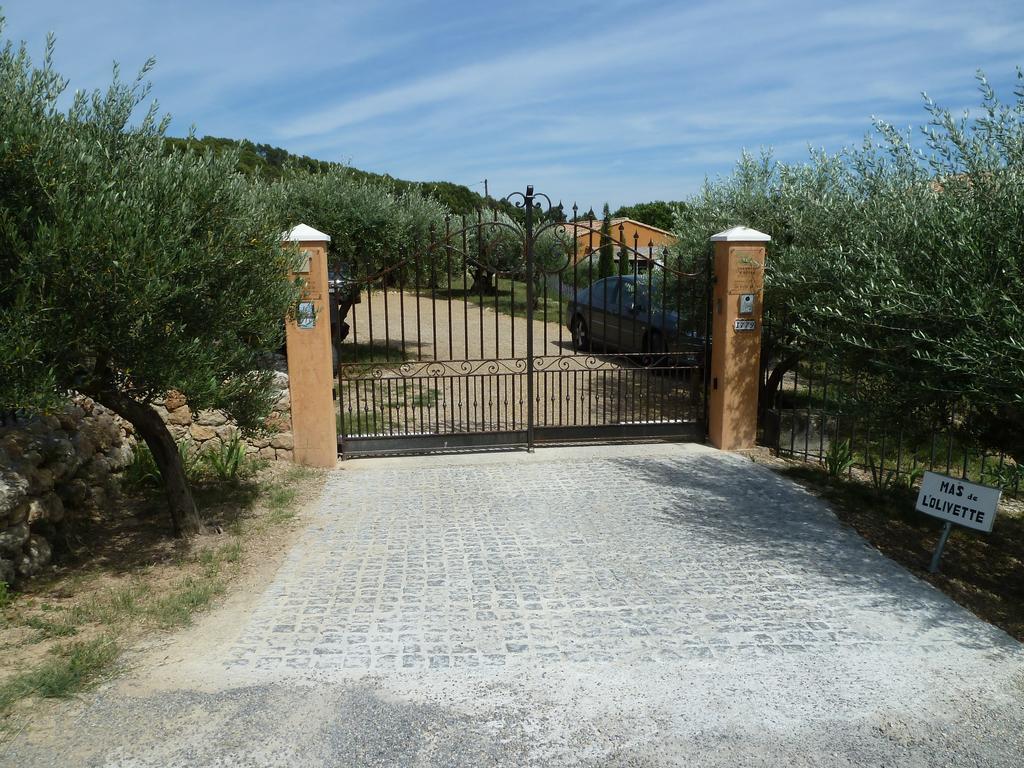 Bed and Breakfast Mas De L'Olivette Cotignac Exterior foto